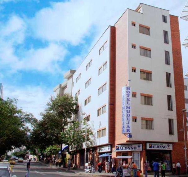 Hotel Mudejar Кали Екстериор снимка